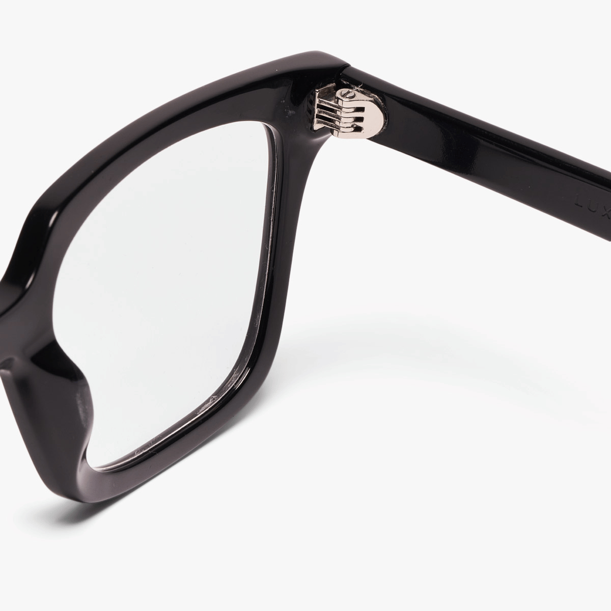 Luxreaders stylish Men's Tisvilde Black Reading glasses. Made from Bio-acetate in a Square shape.