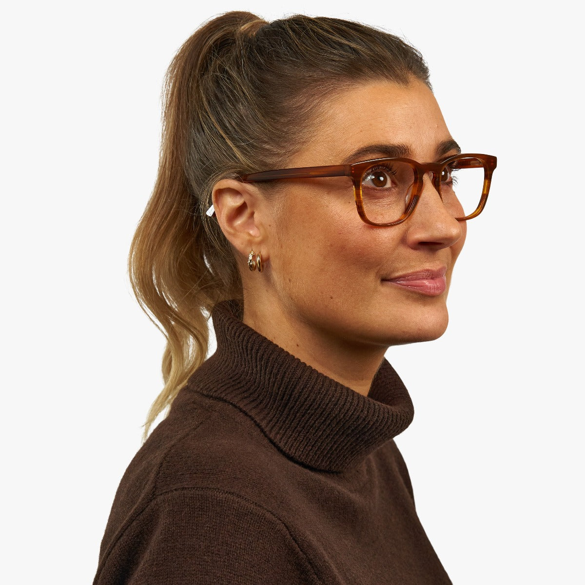 Luxreaders stylish Women's Bornholm Shiny Walnut Blue light glasses. Made from Acetate in a Square shape.