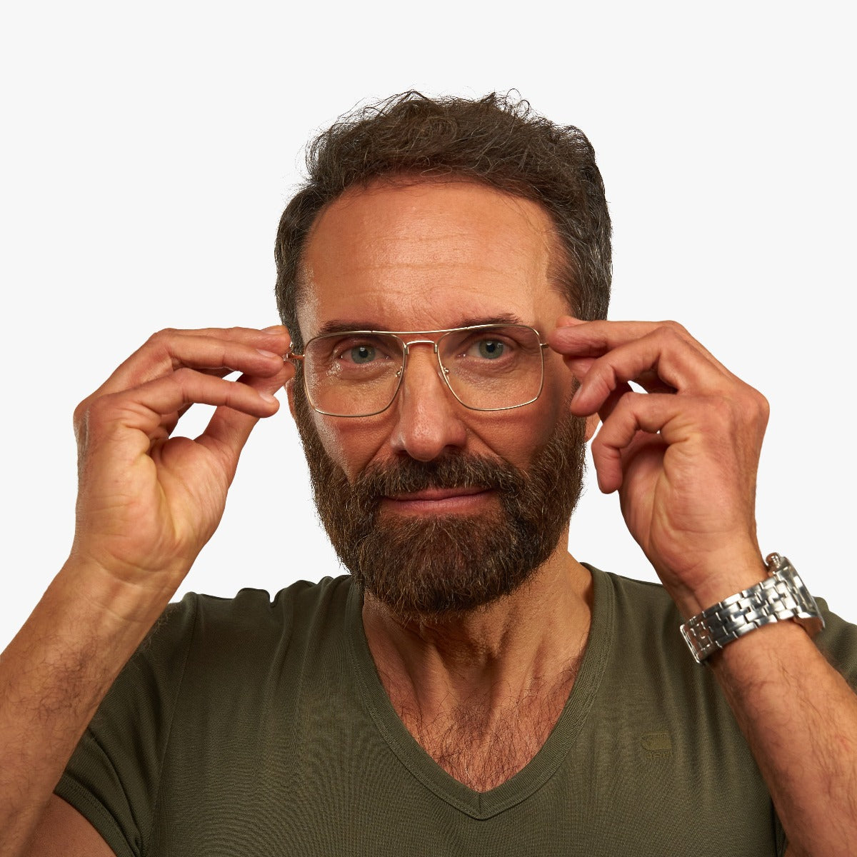 Clarke_Gold_Men_Readers_Pic_21fb0fe4-50c2-42f9-bd15-2a6f6cb88f51.jpg?v=1765898078&width=1200