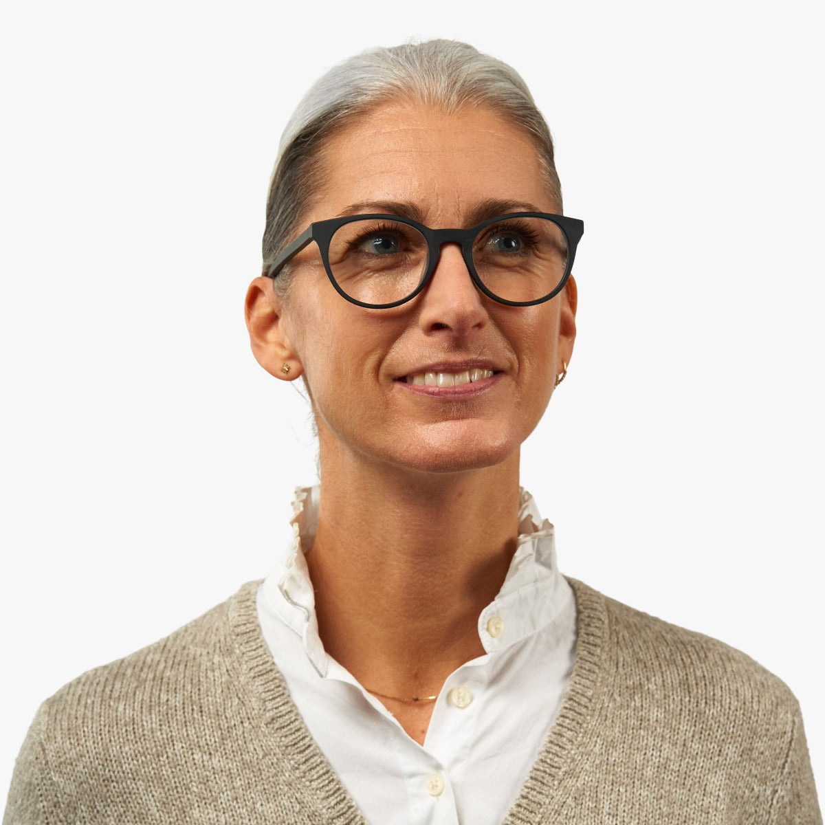 Luxreaders stylish Örebro Black Reading glasses. Made from Acetate in a Iconic shape.