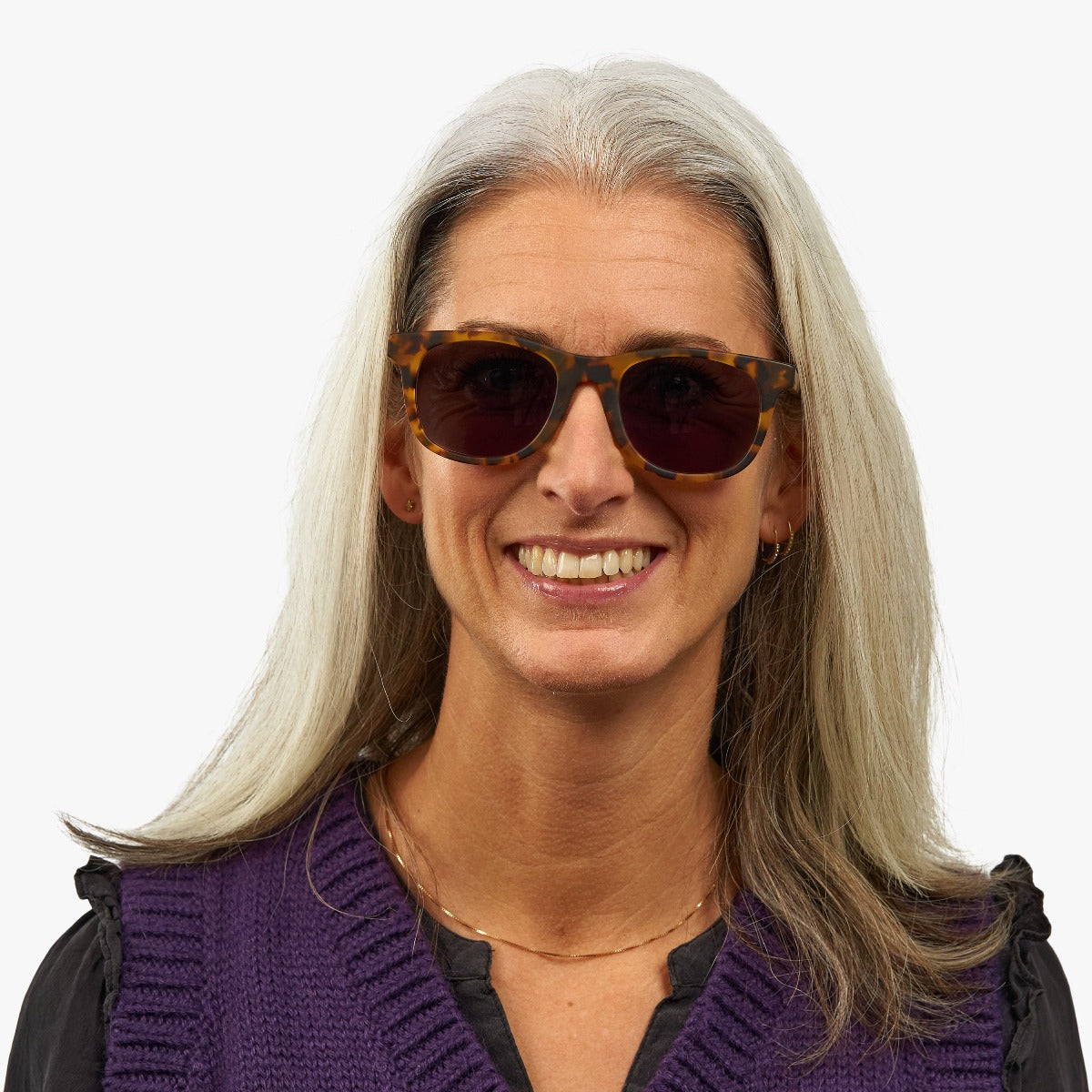 Luxreaders stylish Women's Malmö Dark Turtle Sunglasses. Made from Acetate in a Square shape.