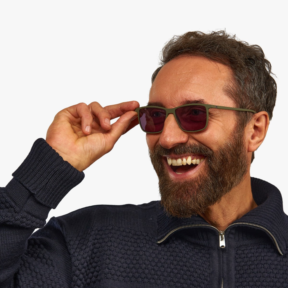 Luxreaders stylish Men's København Dark Army Sunglasses. Made from Rubber in a Square shape.