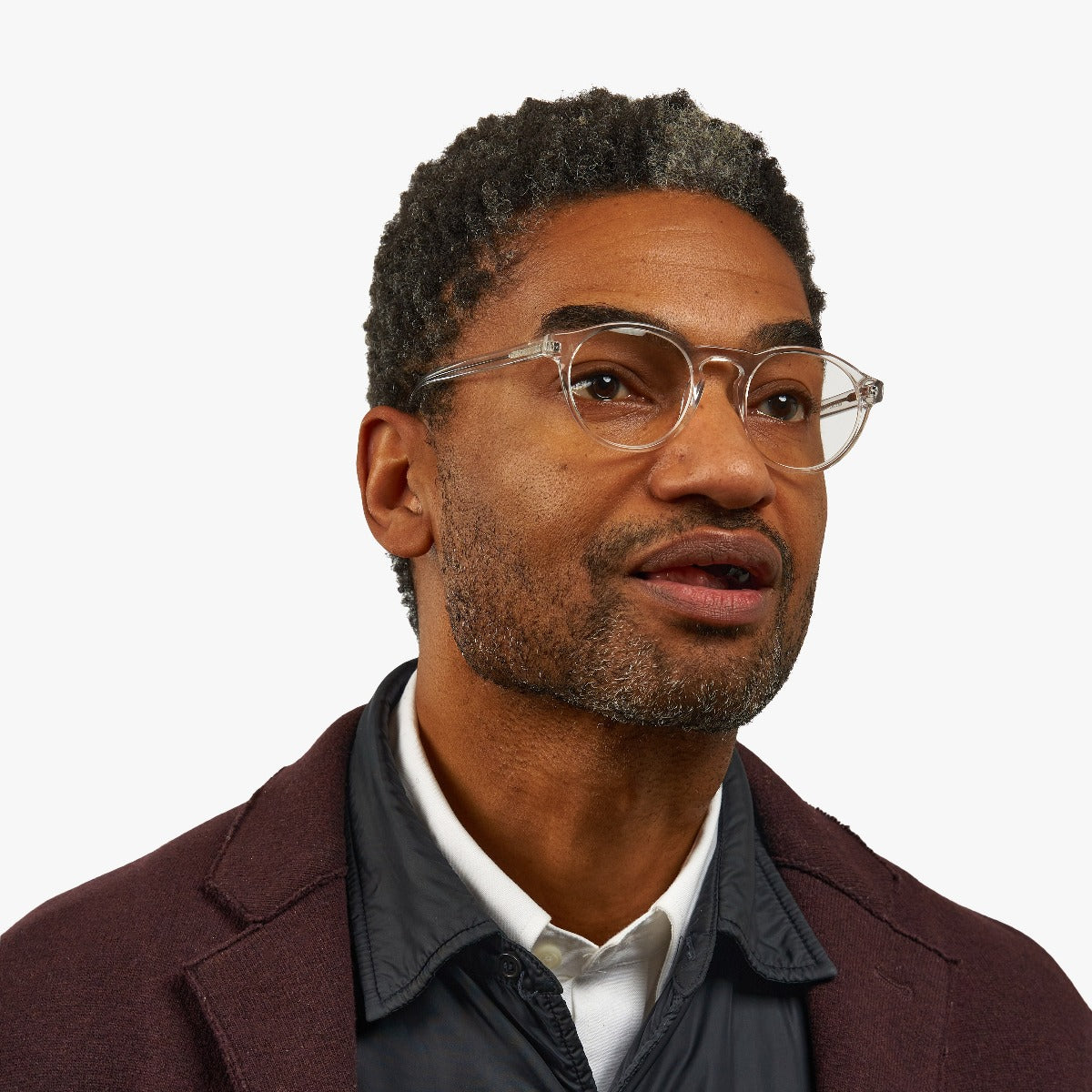 Luxreaders stylish Men's Trondheim Crystal White Reading glasses. Made from Acetate in a Round shape.