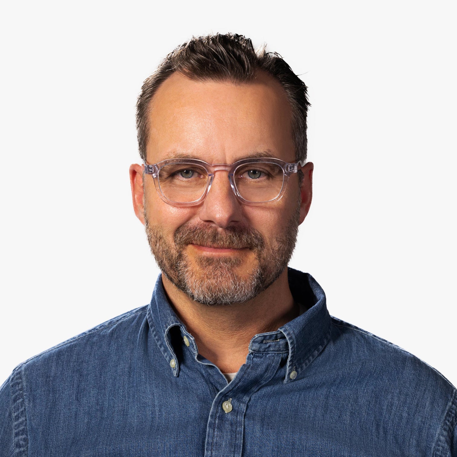 Reykjavik-Crystal-White-Male_0d3c6463-794e-4d34-9369-db6f5e8a32c9.jpg?v=1720534360&width=1512