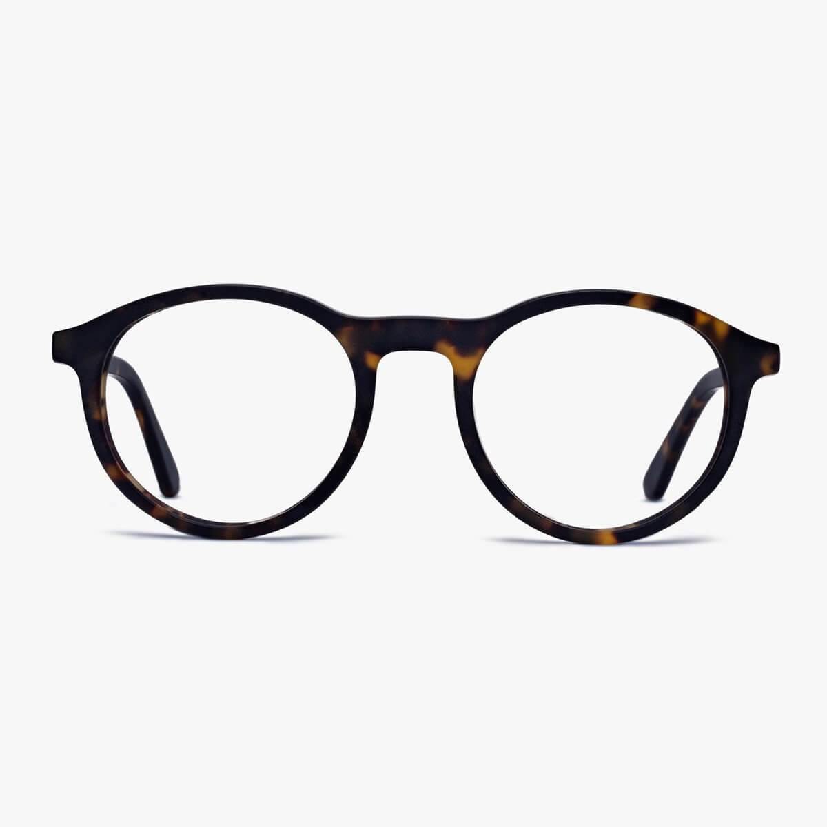 Luxreaders stylish Women's Løkken Dark Turtle Reading glasses. Made from Acetate in a Round shape.