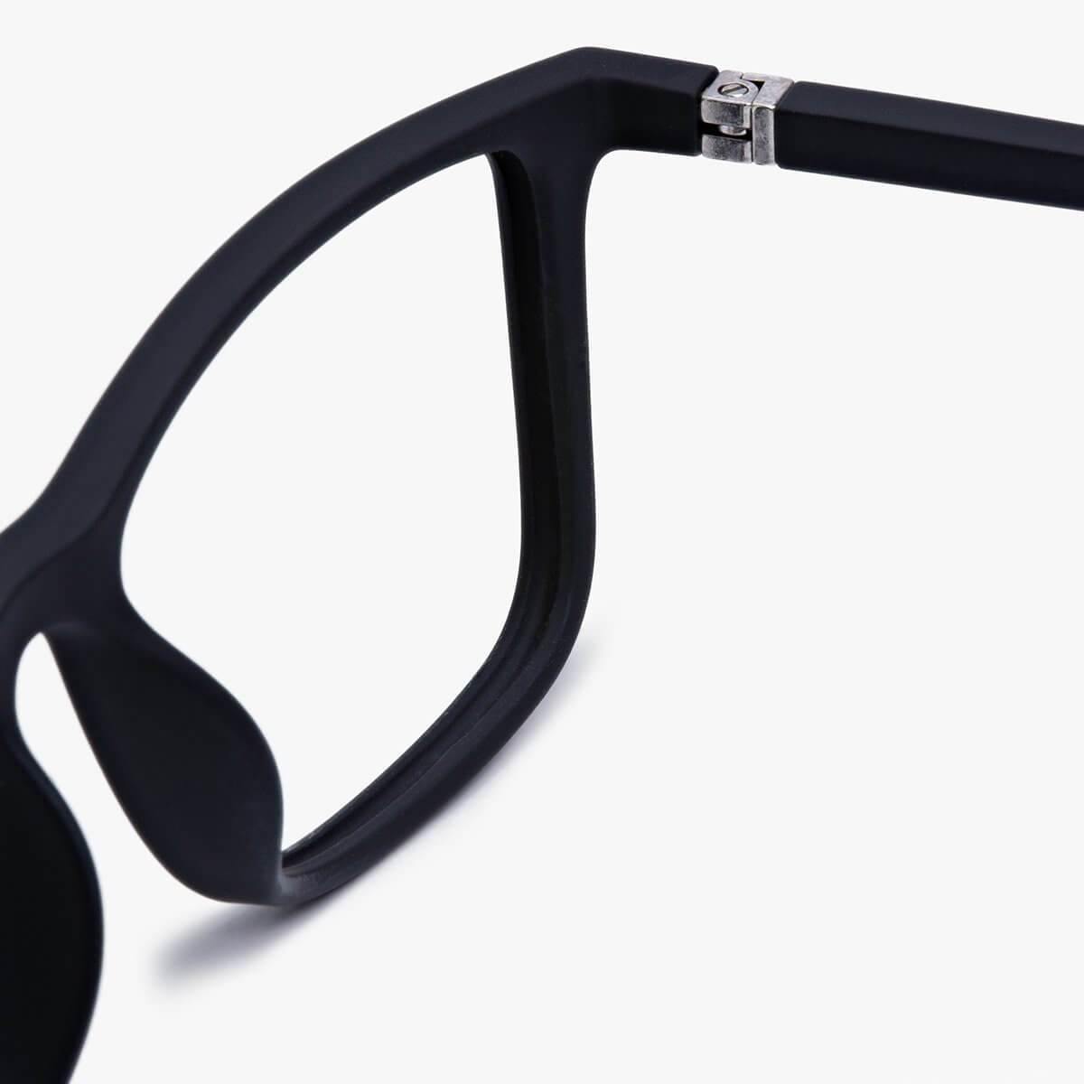 Luxreaders stylish Skagen Black Blue light glasses. Made from Rubber in a Rectangle shape.