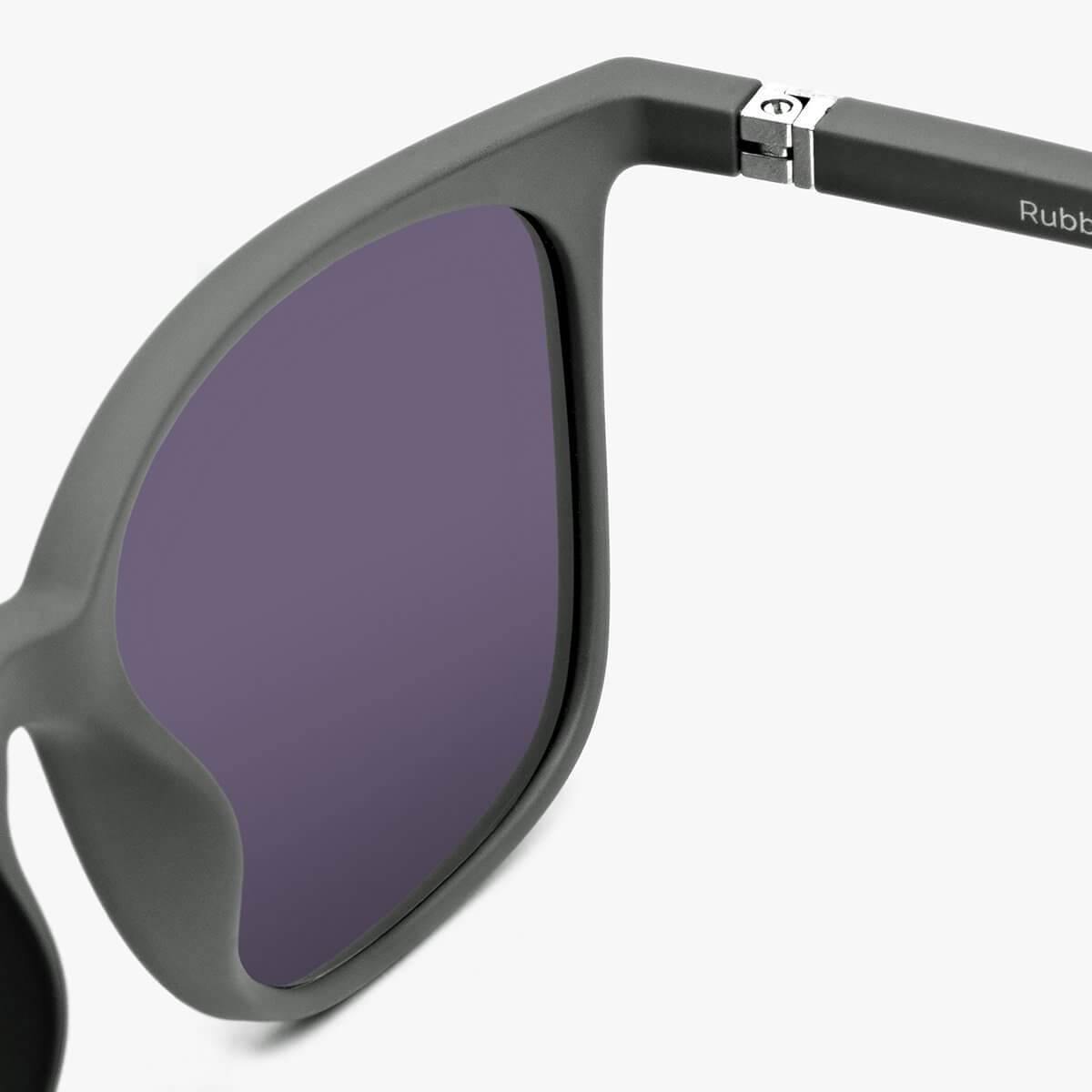 Fyn Dark Army sunglasses with matte grey frame and purple lenses