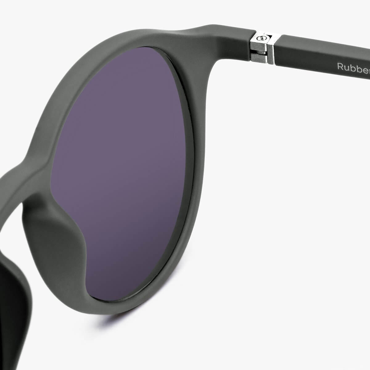 Læsø Dark Army sunglasses with dark green rubber frame and purple lenses